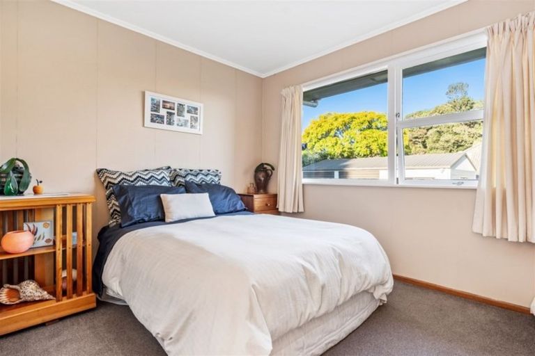 Photo of property in 66 Te Paka Crescent, Te Kamo, Whangarei, 0112