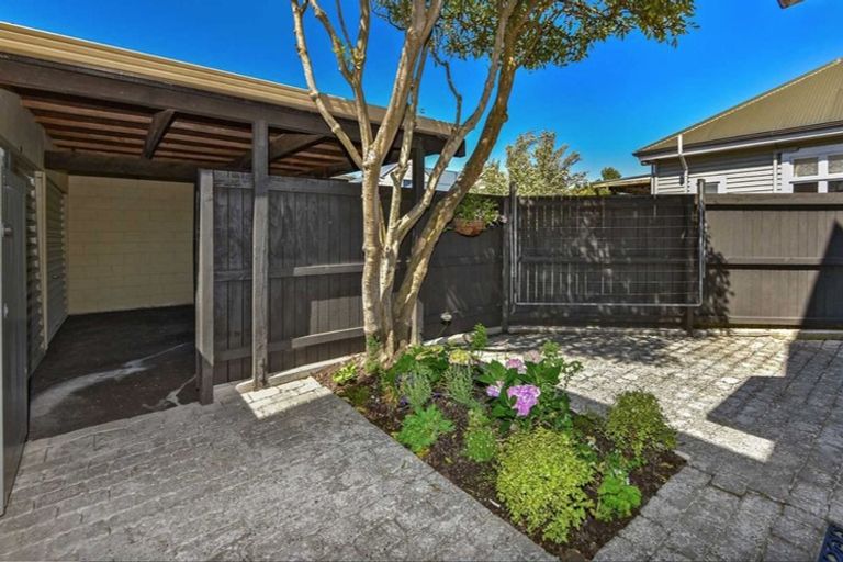 Photo of property in 146 Innes Road, St Albans, Christchurch, 8052