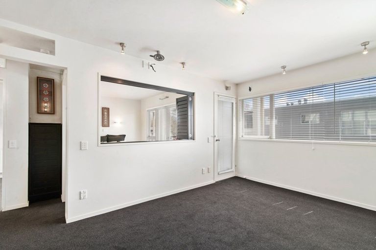 Photo of property in Lago Apartments, 1102unit Fenton Street, Rotorua, 3010