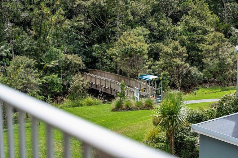 Photo of property in 96 Eaves Bush Parade, Orewa, 0931