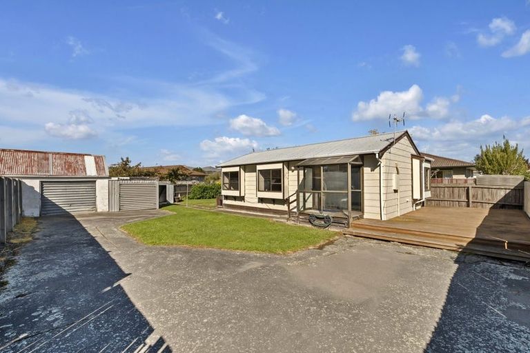 Photo of property in 2/114 Randolph Street, Woolston, Christchurch, 8062
