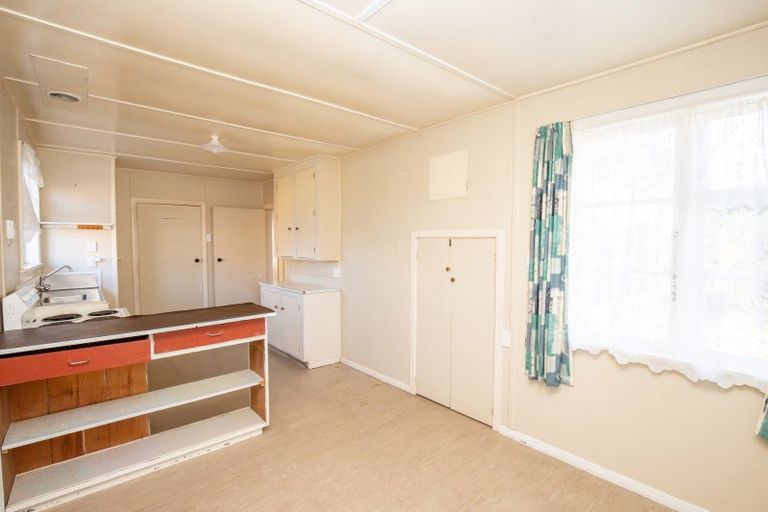 Photo of property in 11 Hayward Road, Ngatea, 3503
