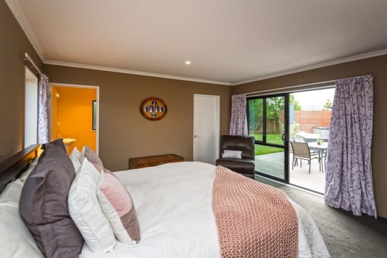 Photo of property in 7 Teagarden Close, Mairehau, Christchurch, 8052