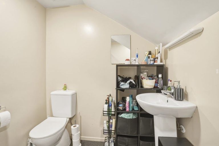 Photo of property in 45 Clyde Street, North Dunedin, Dunedin, 9016