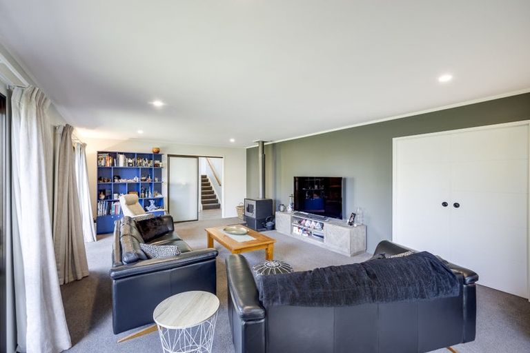 Photo of property in 1 Ewan Place, Taradale, Napier, 4112
