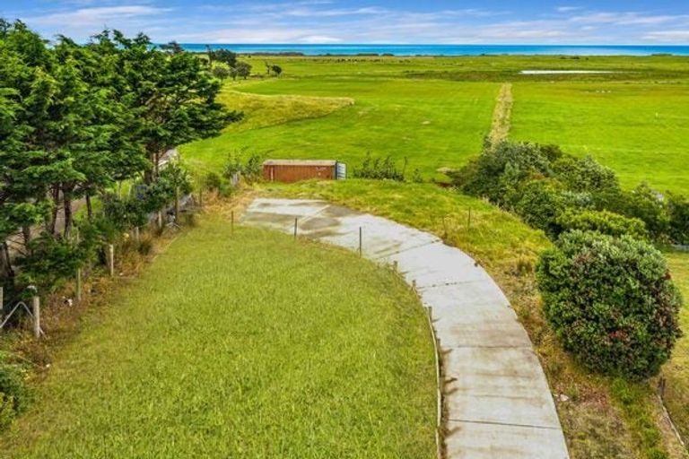 Photo of property in 23 Middlesex Street, Patea, 4520