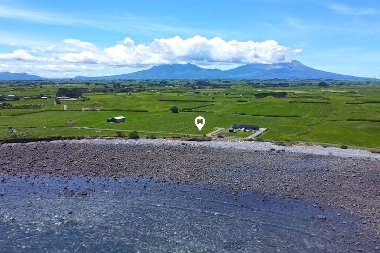 Photo of property in 304 Coast Road, Warea, 4381