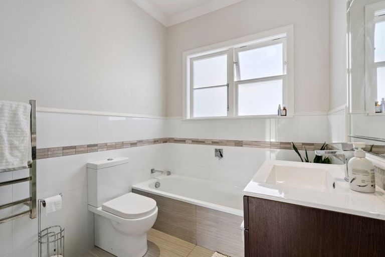 Photo of property in 41 Fairfield Avenue, Fairfield, Lower Hutt, 5011