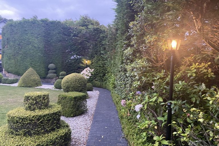 Photo of property in 29 Padnell Crescent, Paparangi, Wellington, 6037