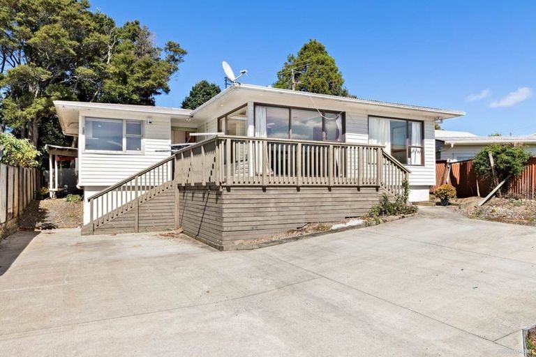 Photo of property in 5 Beverly Place, New Lynn, Auckland, 0600