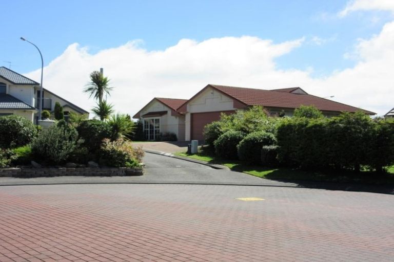 Photo of property in 36 Ring Lane, Paparangi, Wellington, 6037