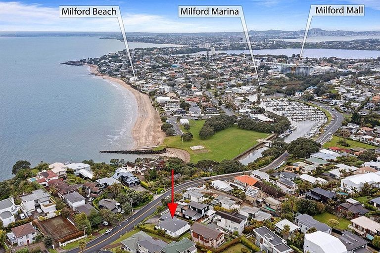 Photo of property in 26 Beach Road, Castor Bay, Auckland, 0620