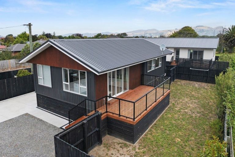 Photo of property in 19b Rawson Street, New Brighton, Christchurch, 8083