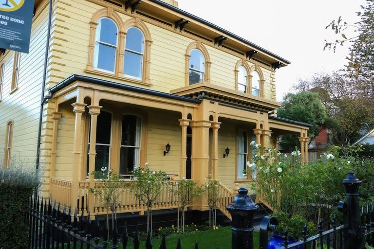 Photo of property in 5 Youngs Lane, Te Aro, Wellington, 6011