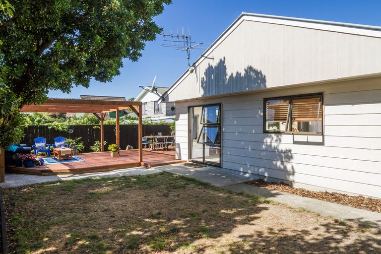 Photo of property in 2 Waimea West Road, Brightwater, 7022