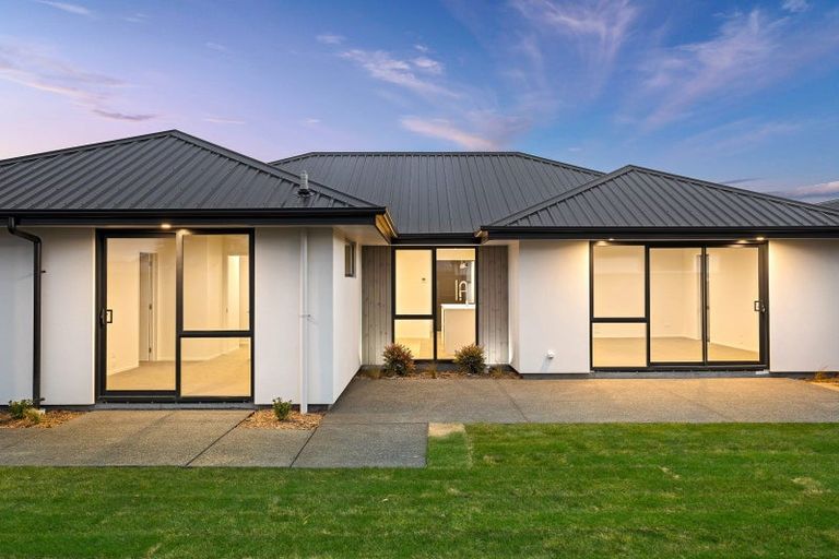 Photo of property in 11 Lusk Street, Rangiora, 7400