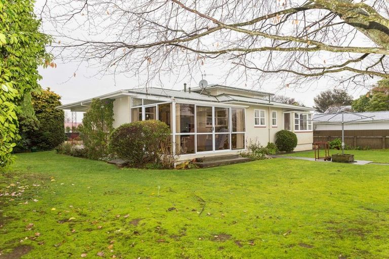 Photo of property in 43 Guy Street, Dannevirke, 4930