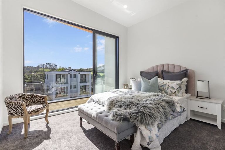 Photo of property in 3 Waka Street, Albany Heights, Auckland, 0632