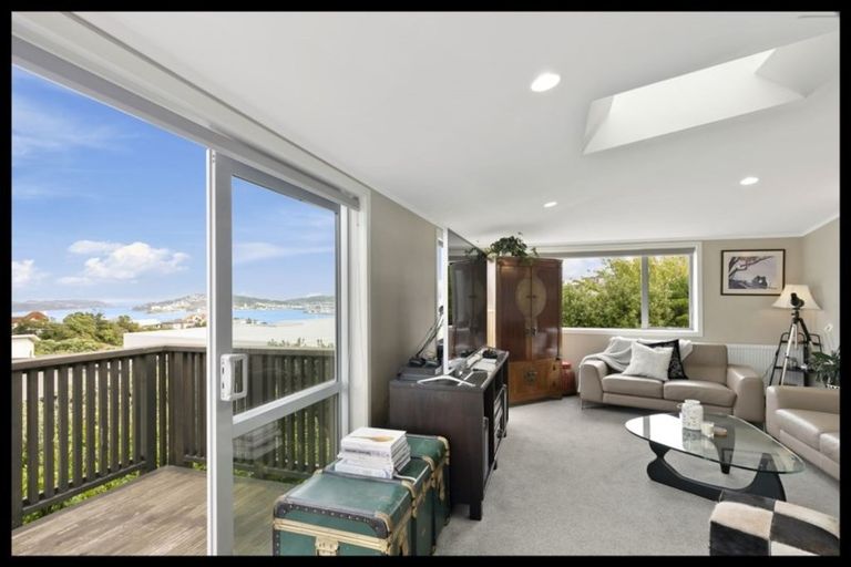 Photo of property in 42b Mandalay Terrace, Khandallah, Wellington, 6035