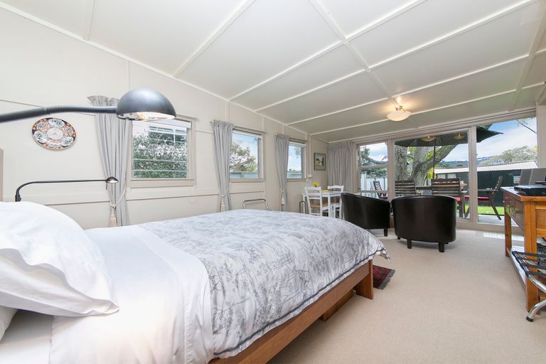 Photo of property in 51 Kent Terrace, Riverhead, 0820