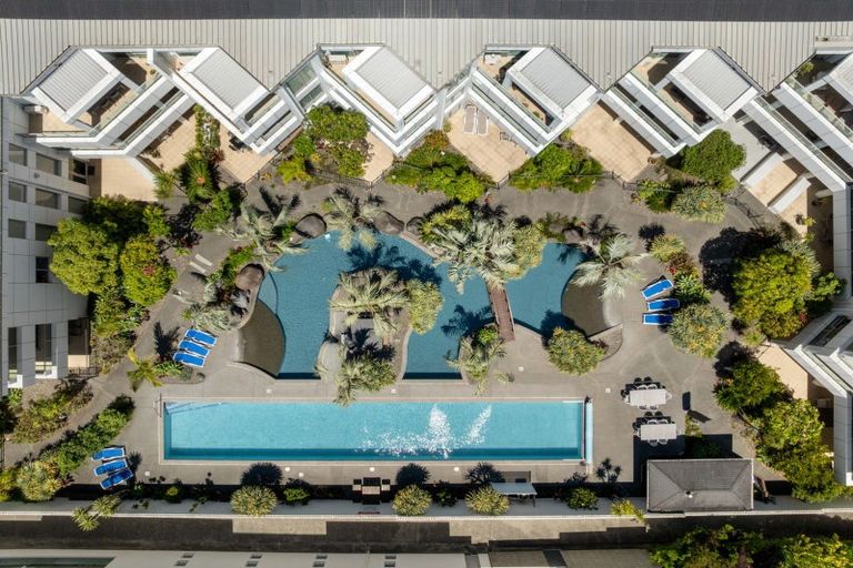Photo of property in 111/136 Marine Parade, Mount Maunganui, 3116