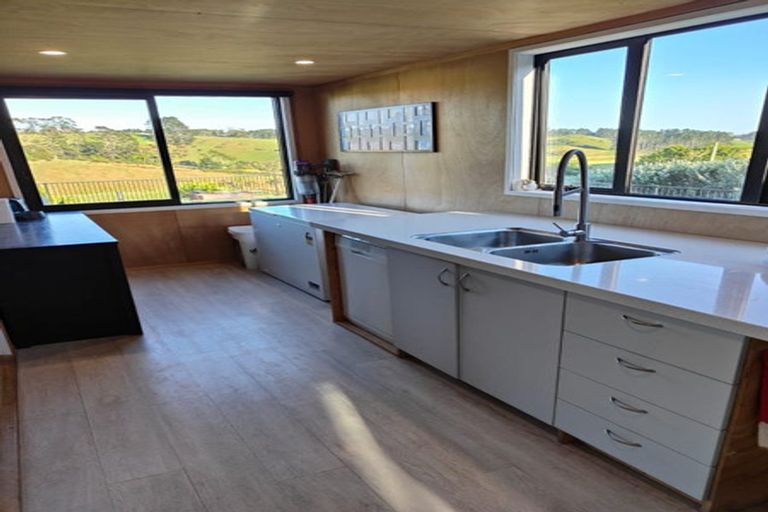 Photo of property in 378 Hursthouse Road, Tarurutangi, Inglewood, 4389