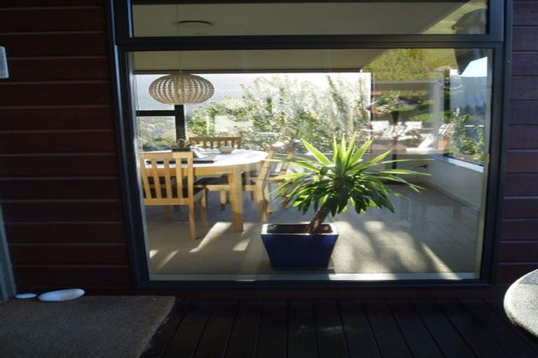 Photo of property in 9 Fastness Crescent, Wanaka, 9305