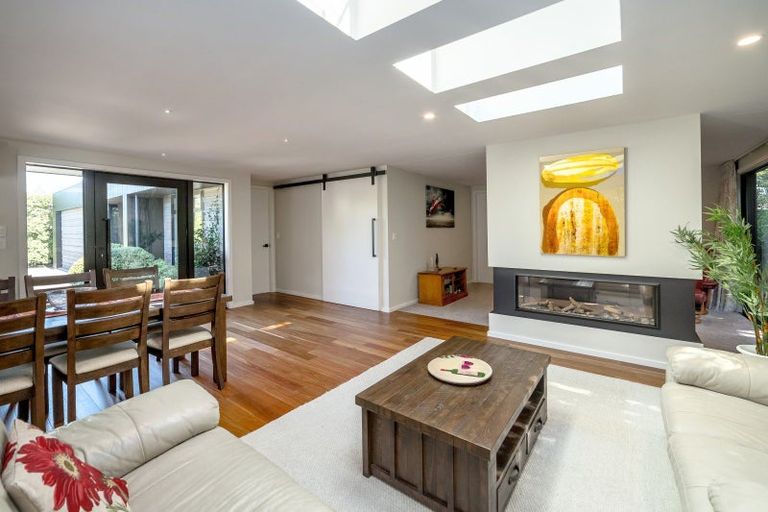 Photo of property in 30 Mcmaster Street, Greytown, 5712