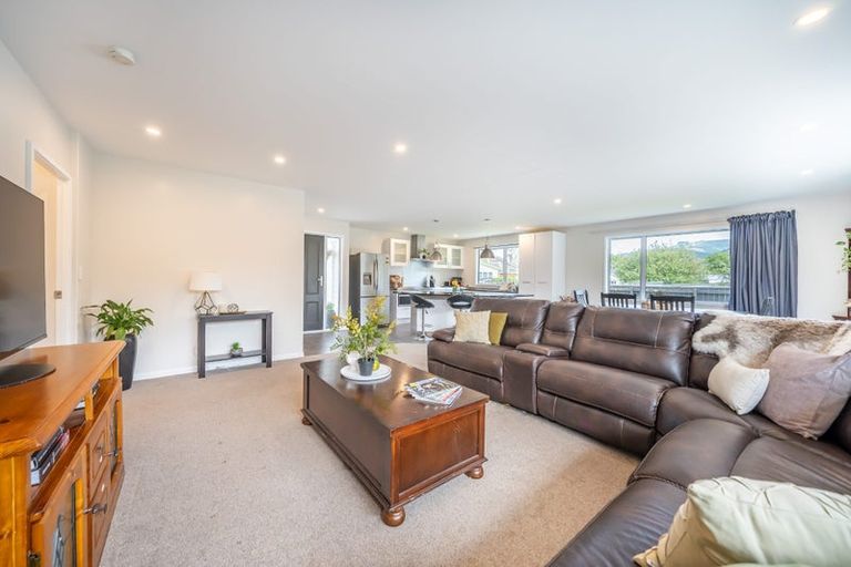 Photo of property in 30a Rimutaka Street, Trentham, Upper Hutt, 5018