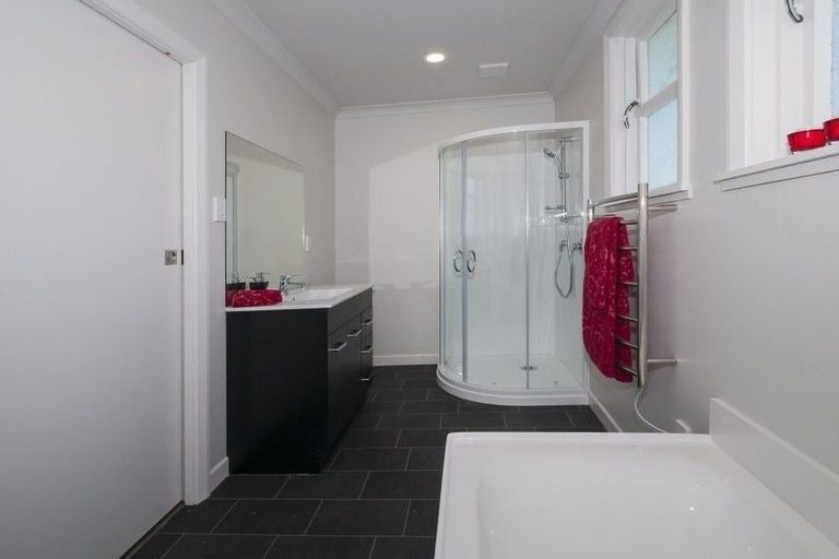Photo of property in 65 Molesworth Street, Taita, Lower Hutt, 5011