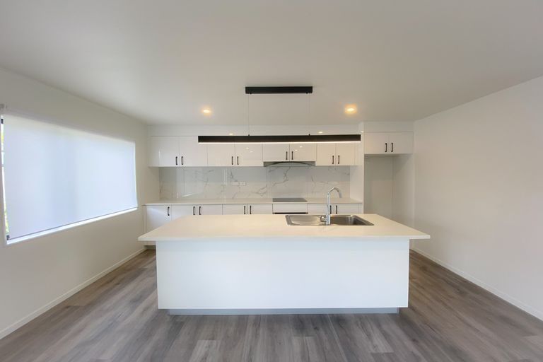 Photo of property in 9 Apple Lane, Henderson, Auckland, 0610