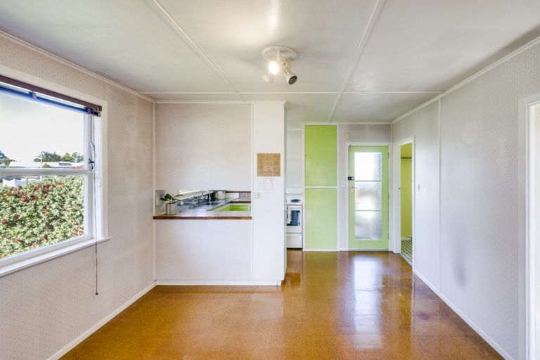 Photo of property in 12 Bill Hercock Street, Pirimai, Napier, 4112
