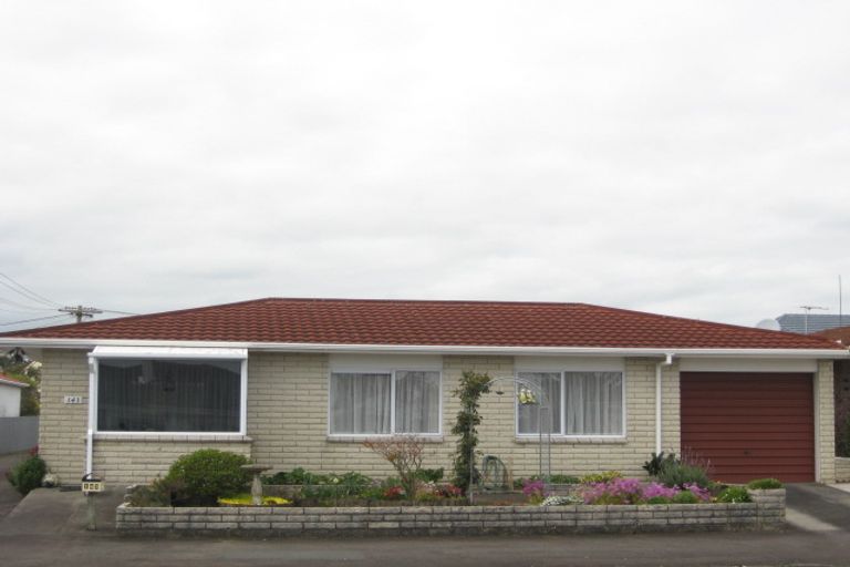 Photo of property in 143a Tukapa Street, Westown, New Plymouth, 4310