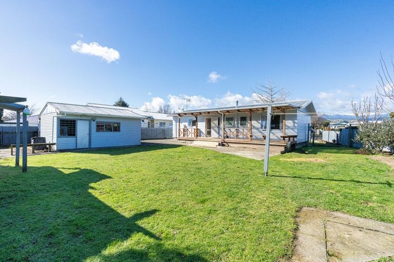 Photo of property in 11 Vincent Drive, Levin, 5510