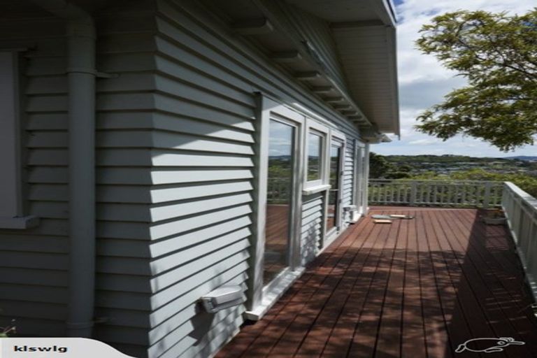 Photo of property in 191 Seatoun Heights Road, Miramar, Wellington, 6022