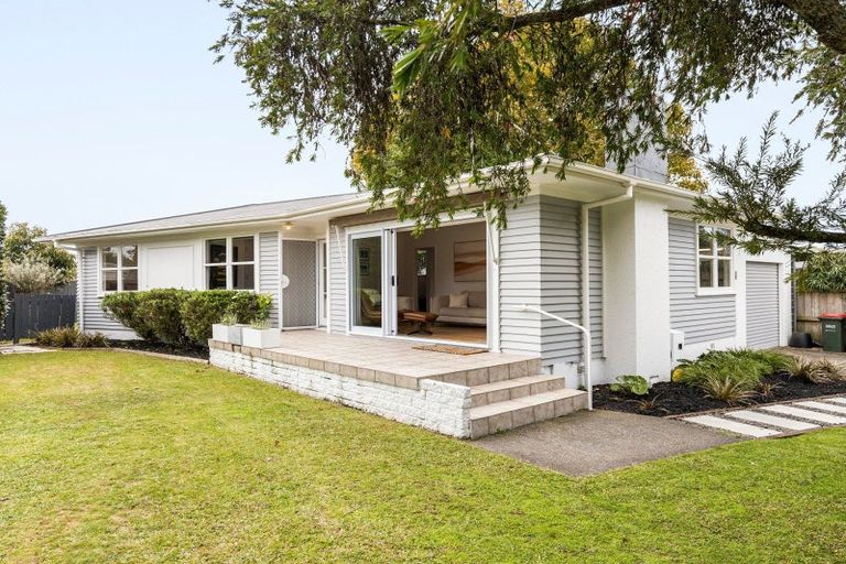 Photo of property in 3 Seamer Place, St Andrews, Hamilton, 3200
