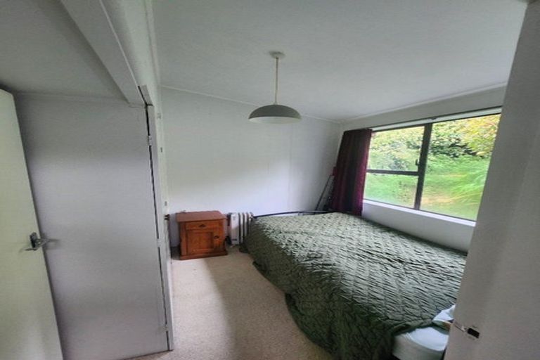 Photo of property in 64 Mitchell Street, Brooklyn, Wellington, 6021