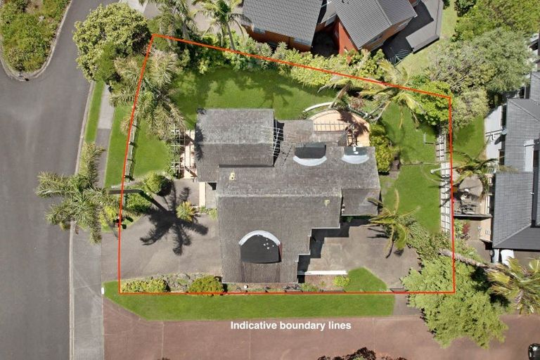 Photo of property in 44 Penguin Drive, Murrays Bay, Auckland, 0630