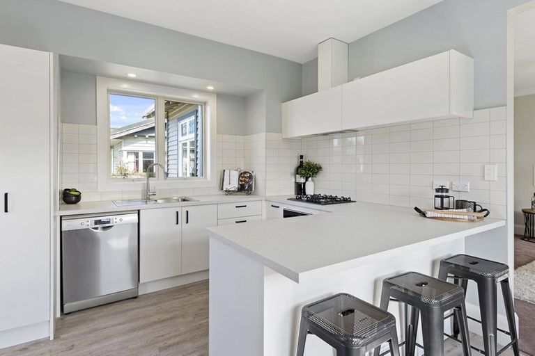 Photo of property in 30 Lindsay Street, St Albans, Christchurch, 8014