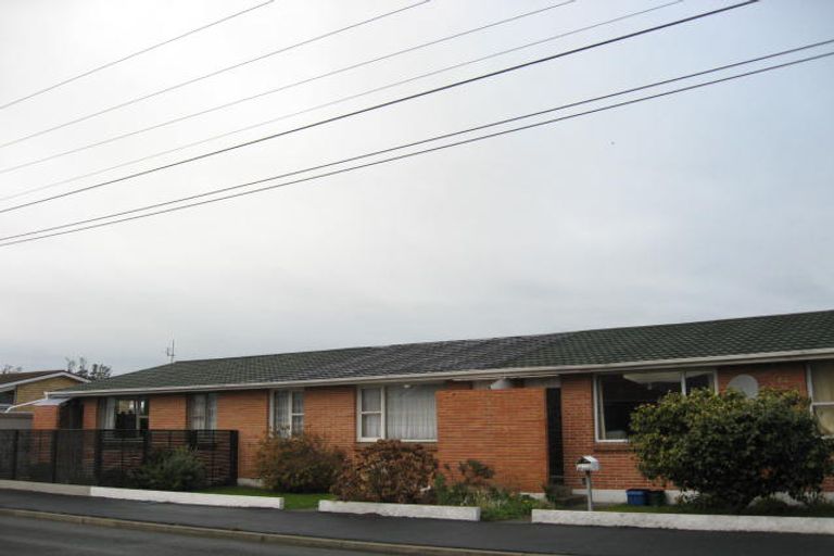 Photo of property in 23 Bay View Road, South Dunedin, Dunedin, 9012
