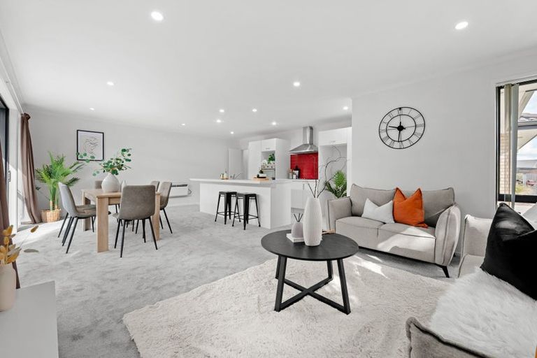Photo of property in 9 Te Ironui Place, Huntington, Hamilton, 3210