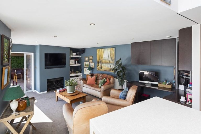 Photo of property in 24a Fendalton Road, Fendalton, Christchurch, 8014