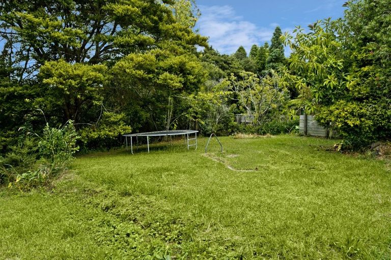 Photo of property in 85a Colwill Road, Massey, Auckland, 0614