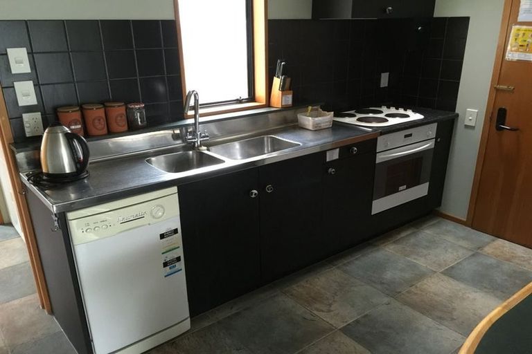 Photo of property in 1/72 Cranford Street, St Albans, Christchurch, 8014