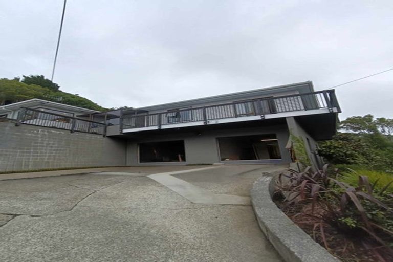 Photo of property in 25 Foster Crescent, Belmont, Lower Hutt, 5010