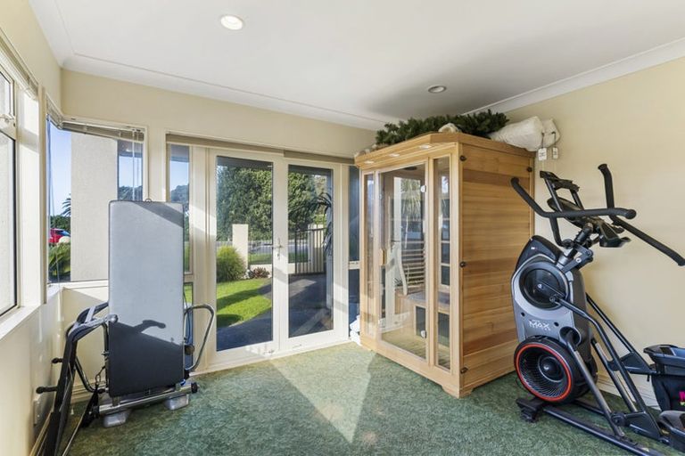 Photo of property in 222 Hibiscus Coast Highway, Orewa, 0931