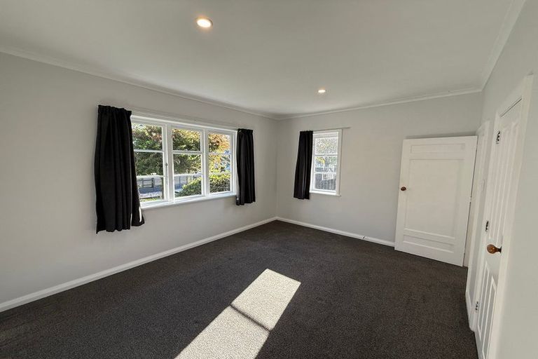 Photo of property in 5 Queen Street, Brighton, Dunedin, 9035