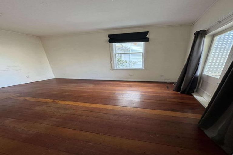 Photo of property in 12 Goring Street, Thorndon, Wellington, 6011