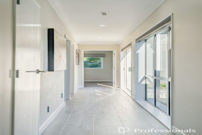 Photo of property in 17 Lindis Lane, Kelson, Lower Hutt, 5010
