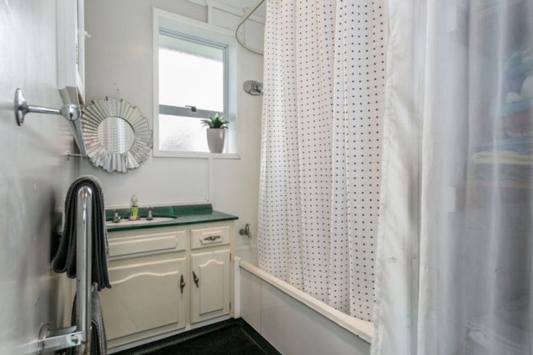 Photo of property in 30 Robinson Street, Cambridge, 3434